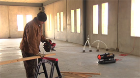 Using the 70,000 BTU Kerosene Forced Air Portable Heater.